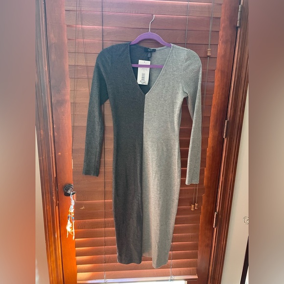 AQUA two-tone sweater dress midi length - Picture 3 of 4